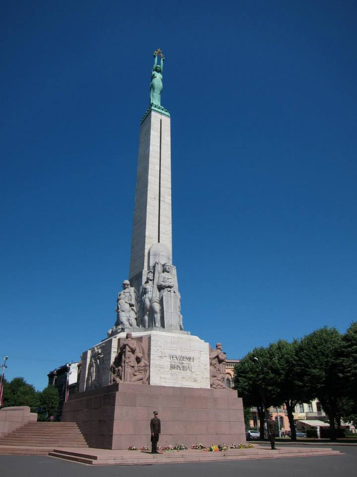 Latvia memorial to heroes of independence