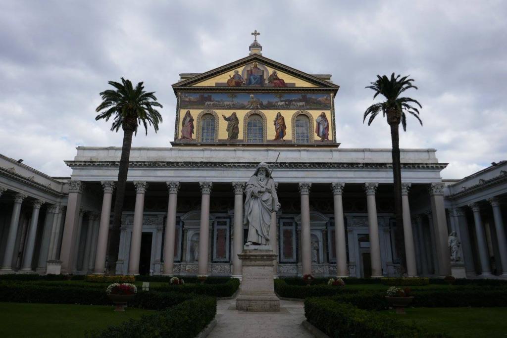 25 Important Churches in Rome to Visit for Their Art, Beauty and History 9
