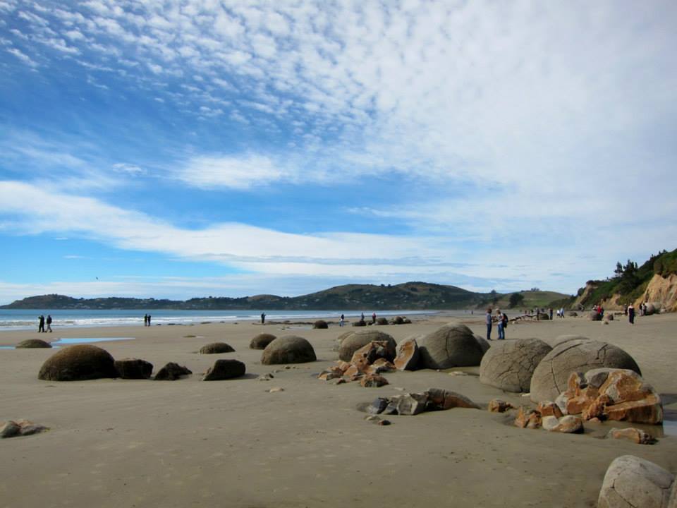 Moeraki boulders