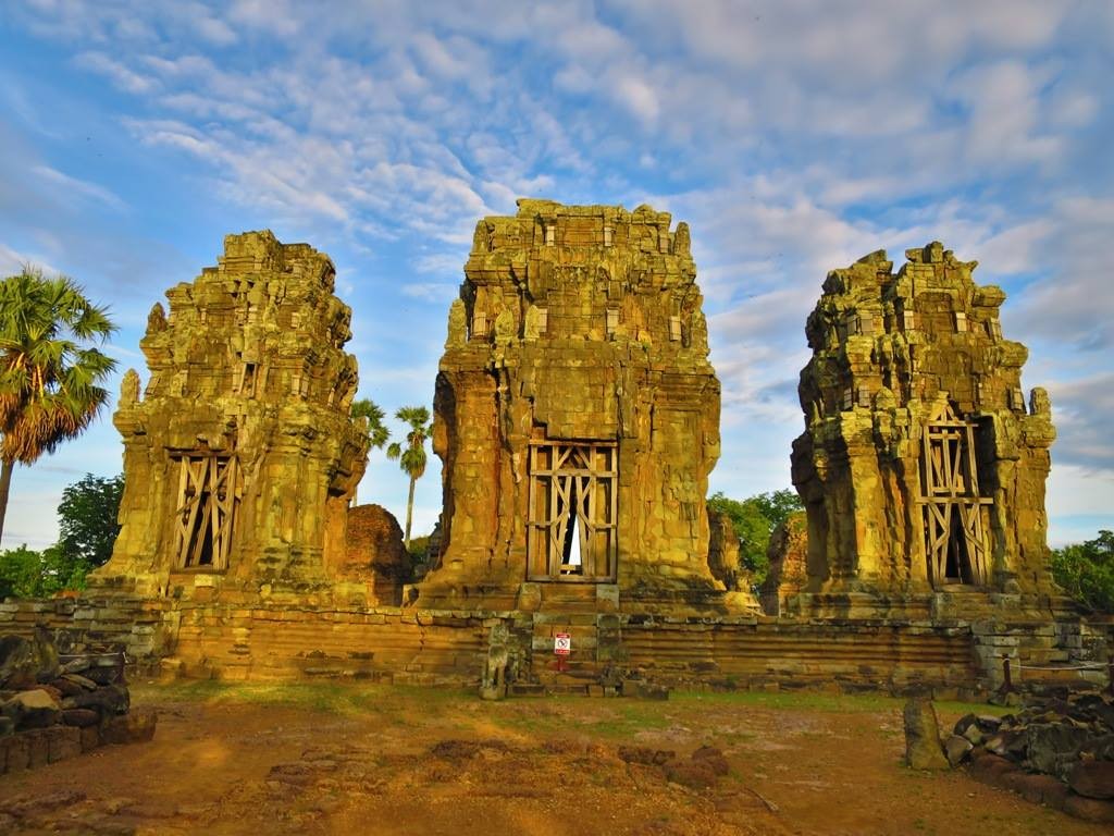 A Quiet Sunset Over Phnom Krom 3